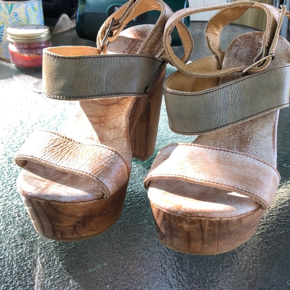 BED STU Tan Brown Cream Washed Clog Heeled Strapped Open Toe Sandals